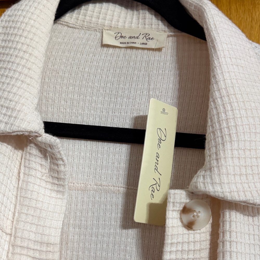 Doe & Rae Cream Button-Up Shirt - Picture 2 of 3
